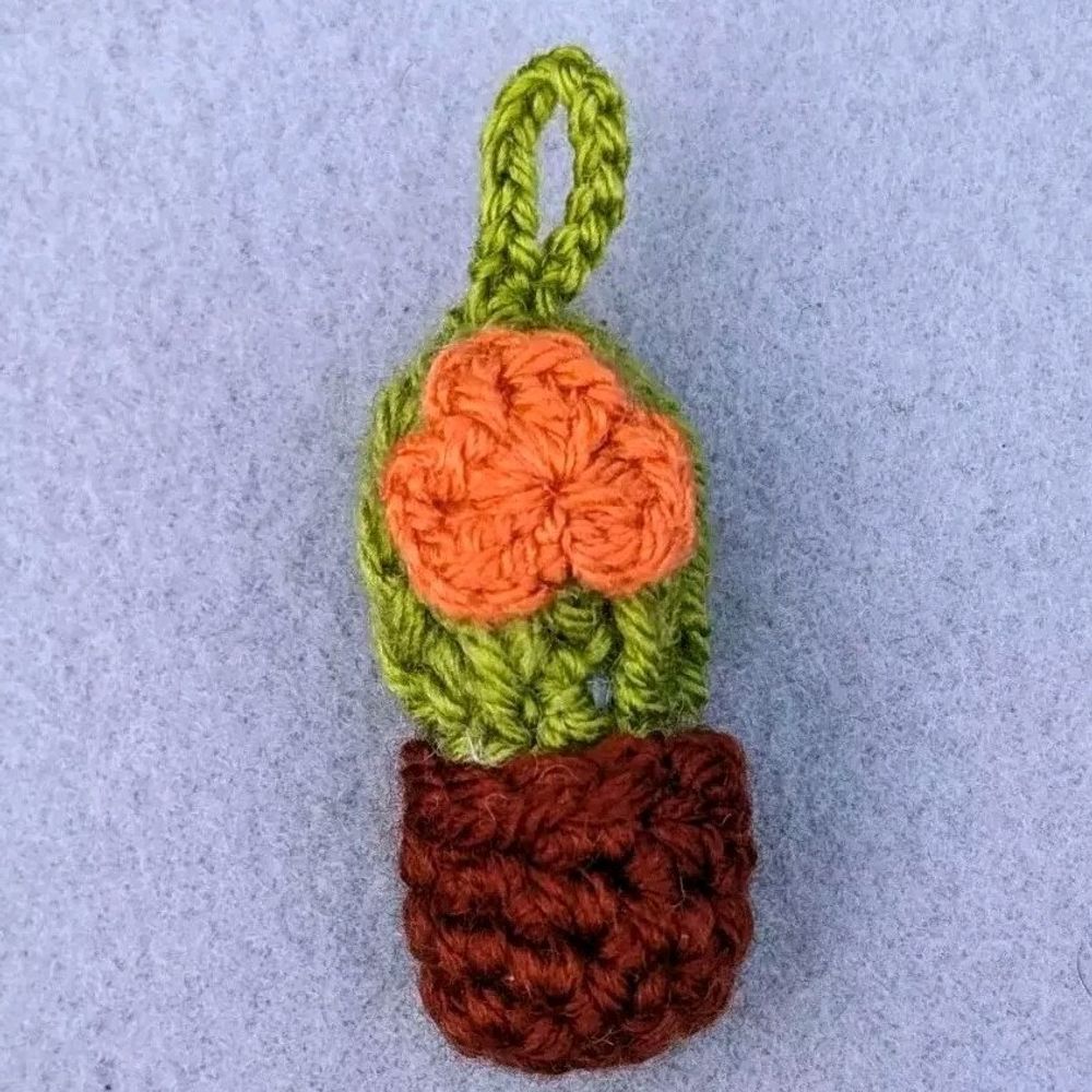 Flowering Cactus Crochet Keyring — Front